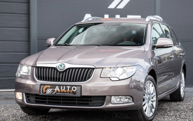 Skoda Superb cena 31900 przebieg: 194000, rok produkcji 2010 z Duszniki-Zdrój małe 497